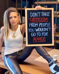 Women of Impact- podcast ambitious girls listen